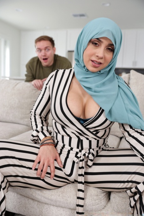 Scarf Muslim Porn - Hijab Muslim Porn Pics & Nude Pictures - HDPornPics.com
